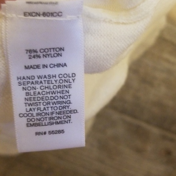 Express sweater - Picture 3 of 3